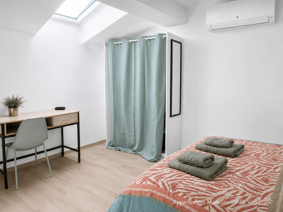 Chambre avec dressing