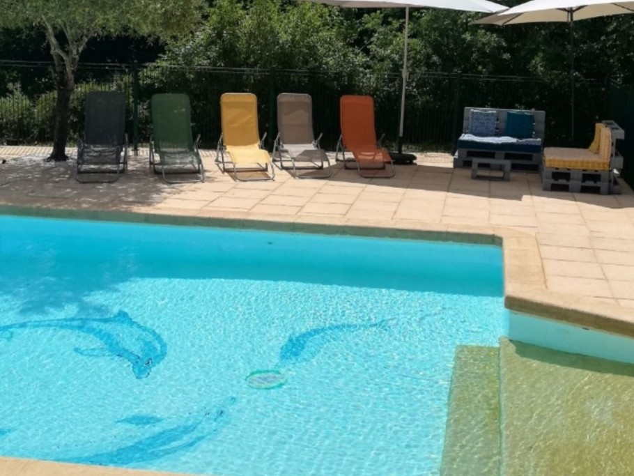 Le Gîte le Roqual Piscine chauffée sécurisée