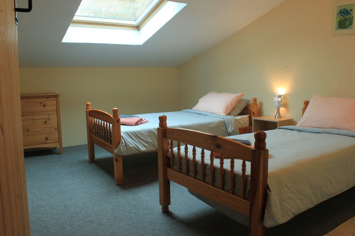 A l'étage, une troisième chambre double
