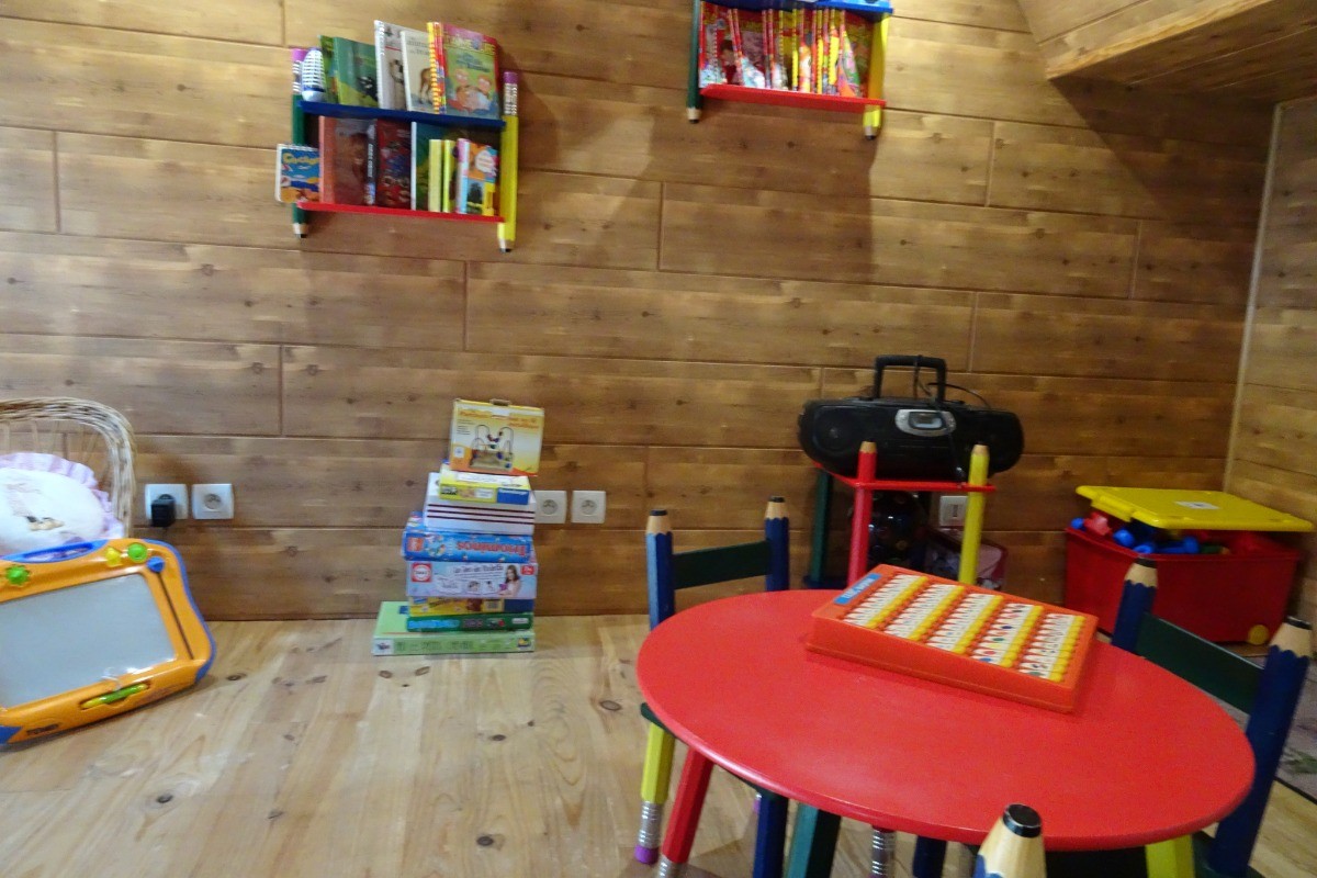 Mezzanine enfants jusqu'à 6 ans (petit meuble)