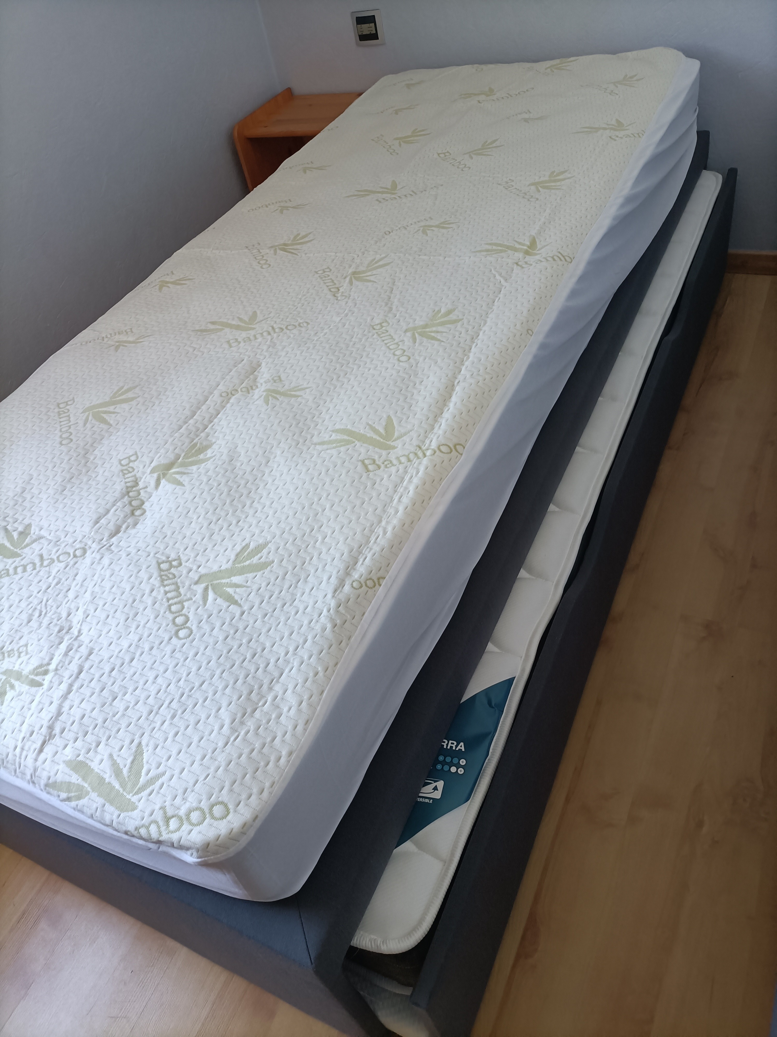 Changement : literie neuve octobre 2025  : lit gigogne pouvant se mettre au même niveau.