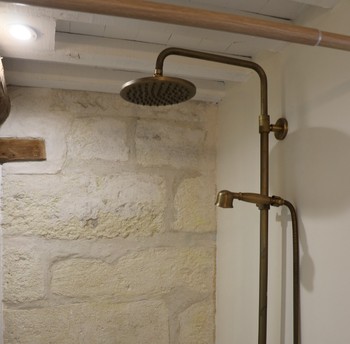 Salle de bains chambre Burlat