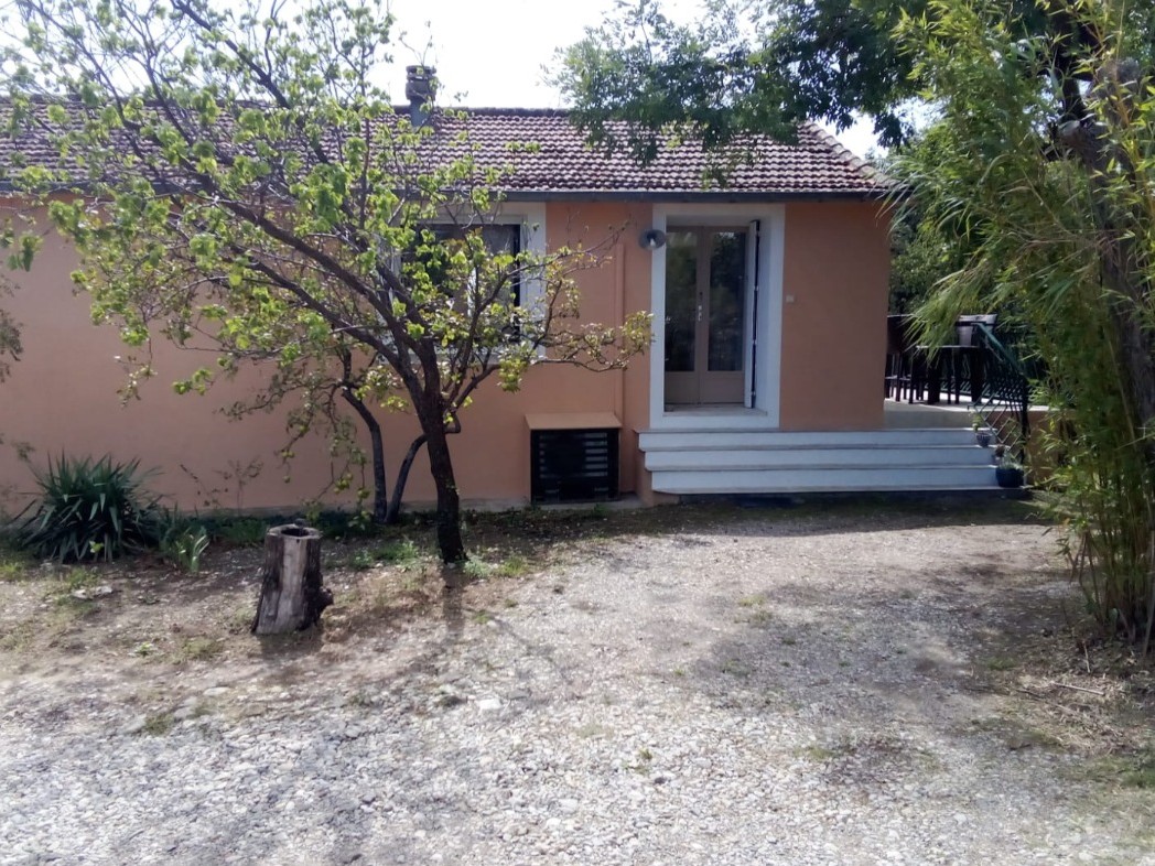 APPARTEMENT POUR 4 PERSONNES À ANIANE