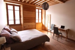 Chambre 1 avec salle d'eau