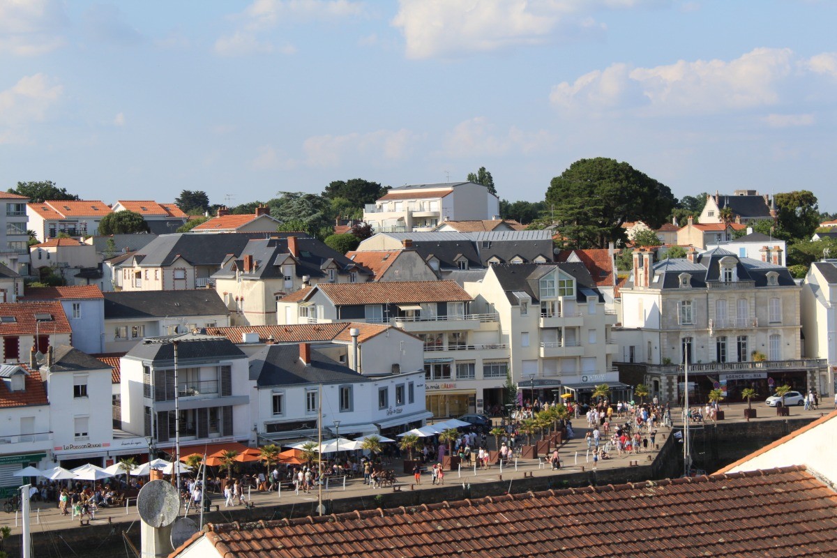 Quai Leray face à la maison