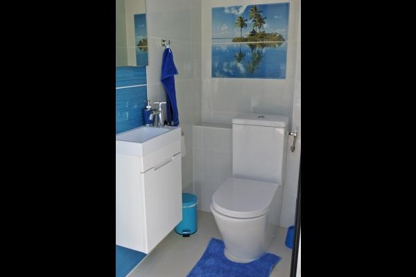 WC indépendant coté piscine