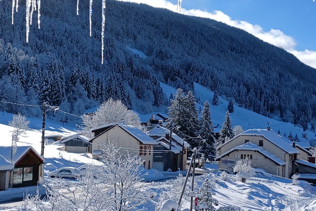 Village Lélex en hiver
