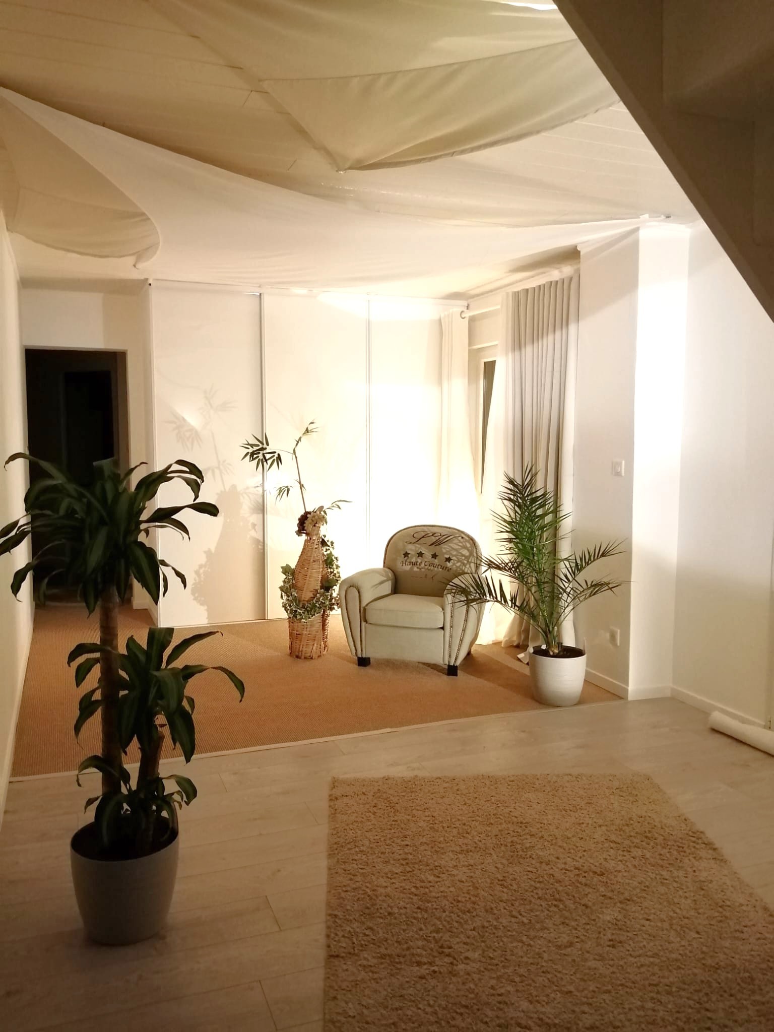 Chambre d’hôtes de charme avec piscine, terrasse et vue sur les prairies