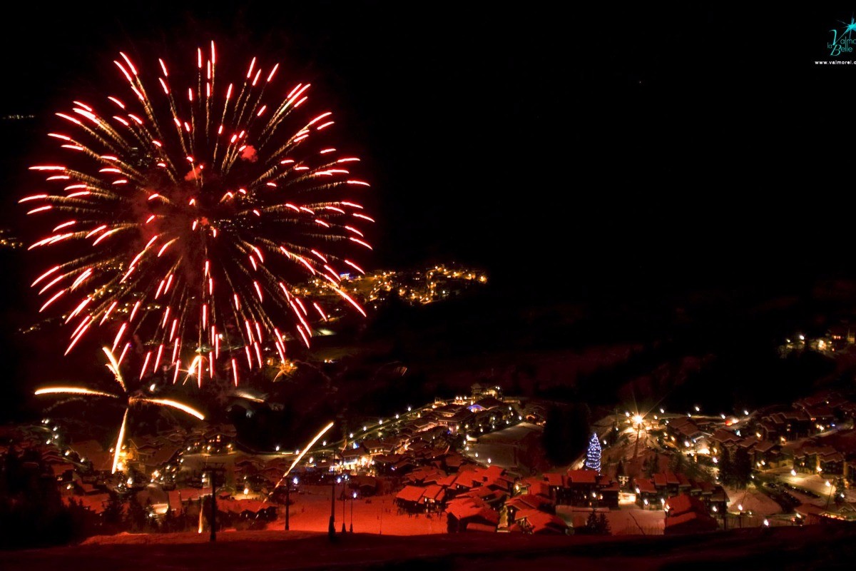 ski show, animations...