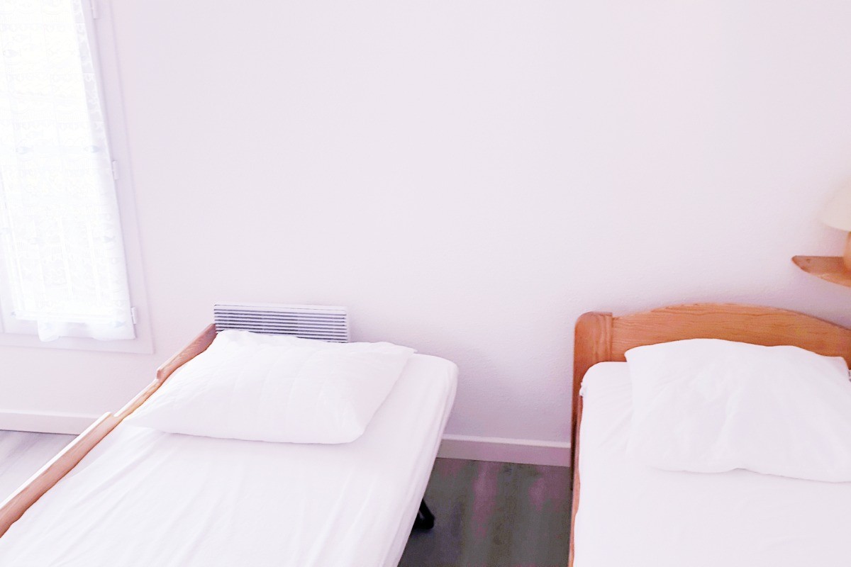 Chambre 2 lits 1 pers