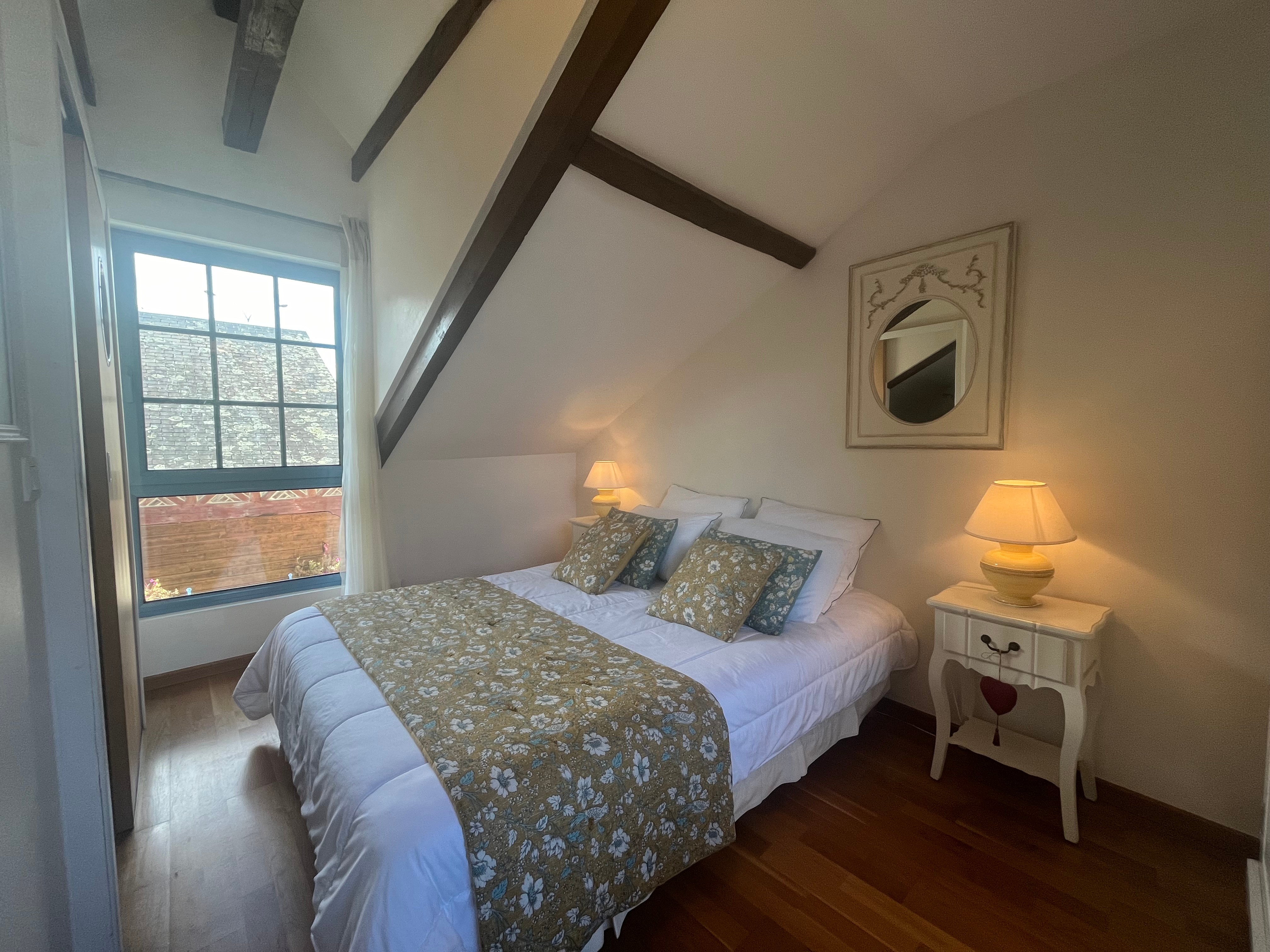 L'écurie Honfleur location de vacances chambre autre vue