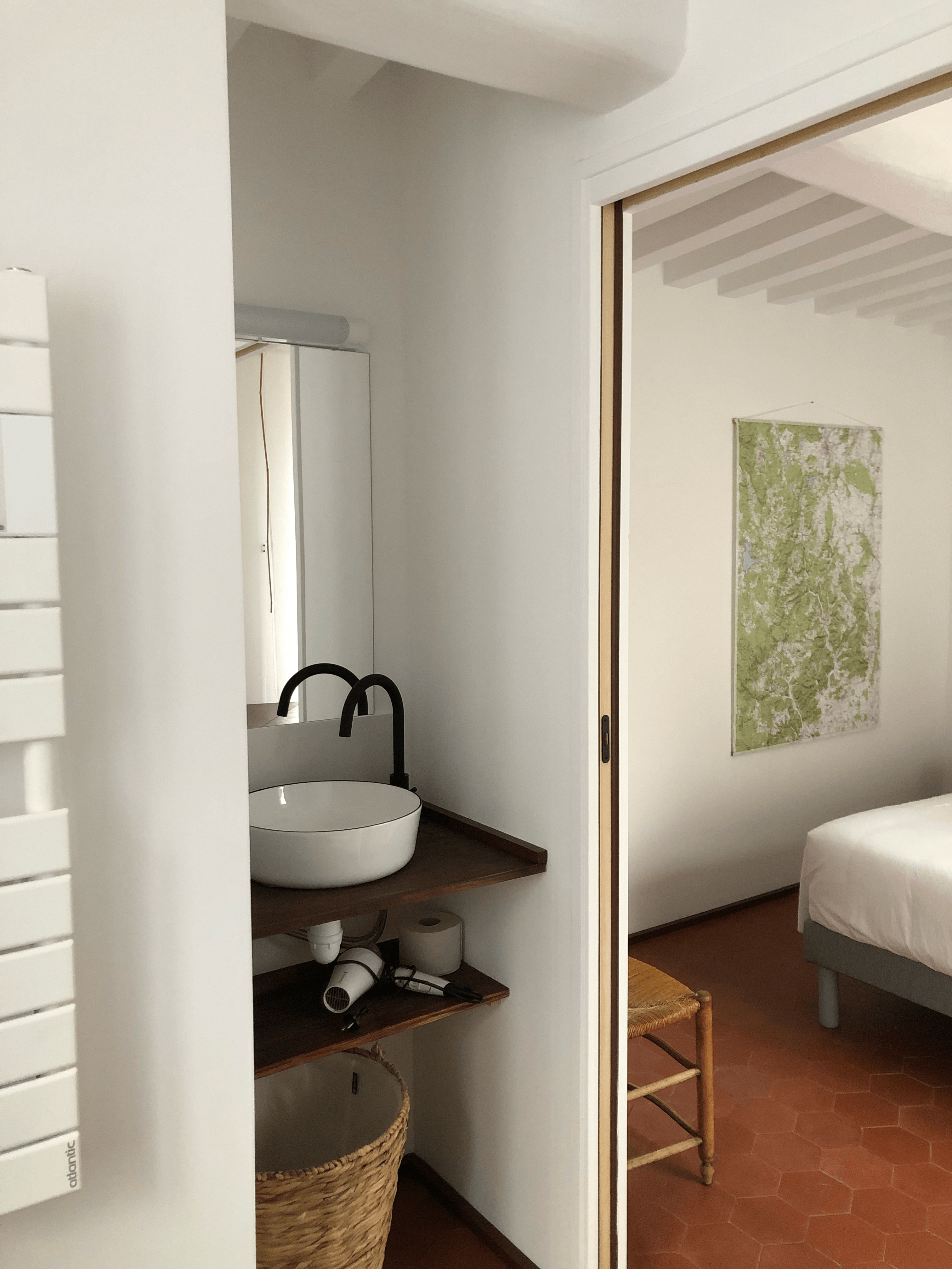 Le cabinet de toilette