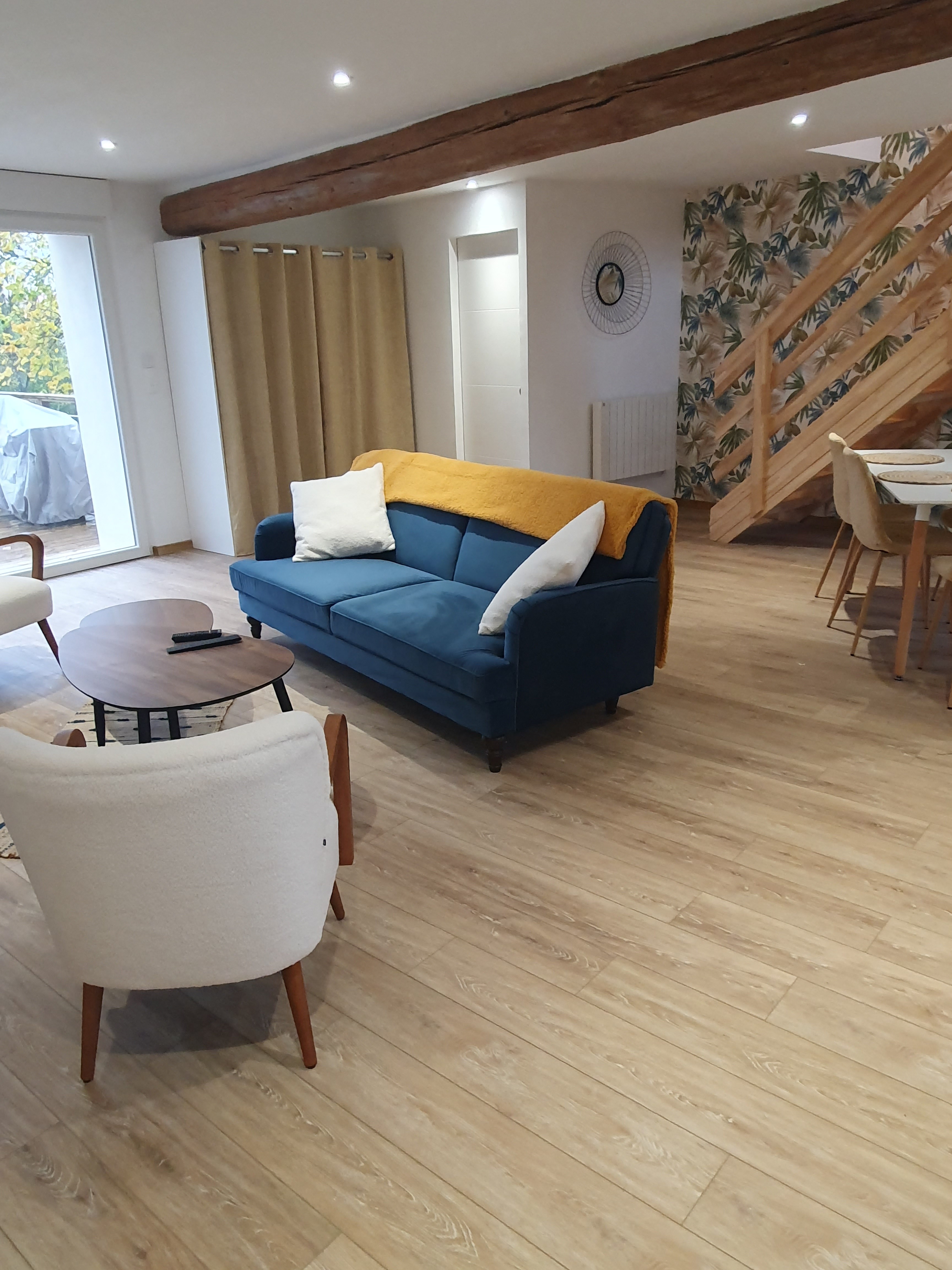 Lounge area - Gite les bords de l'Amezule, gite Bergamotte