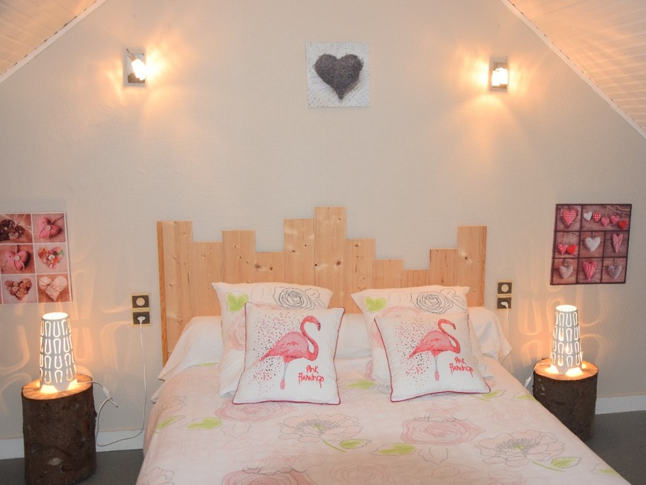 chambre avec lit 140 et vue mer