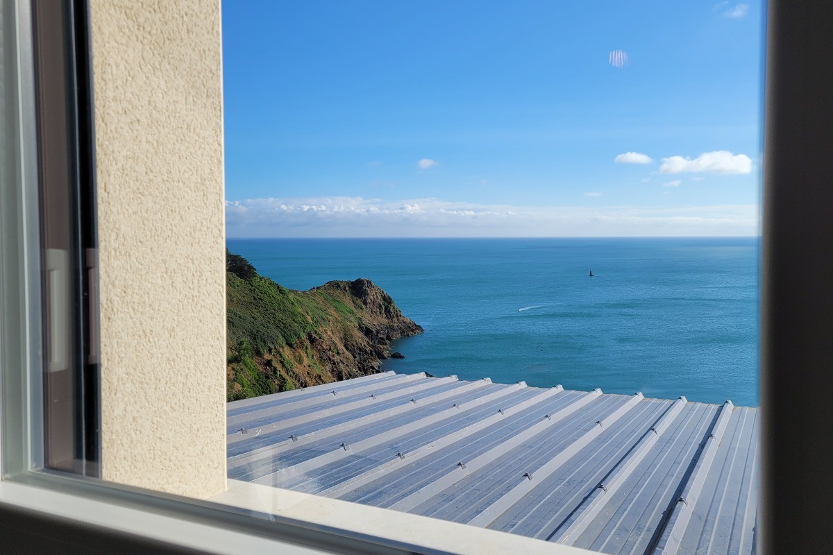 Le Moine, Location, Plouha, Point de la Tour, Clévacances, Chambre étage, lit 160, vue mer