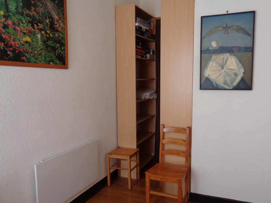 coin dressing dans chambre 2