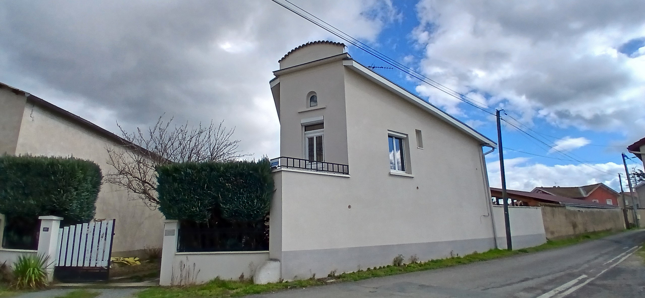La Maison Triange, appartement 2 à 4 personnes, Montrond les Bains
