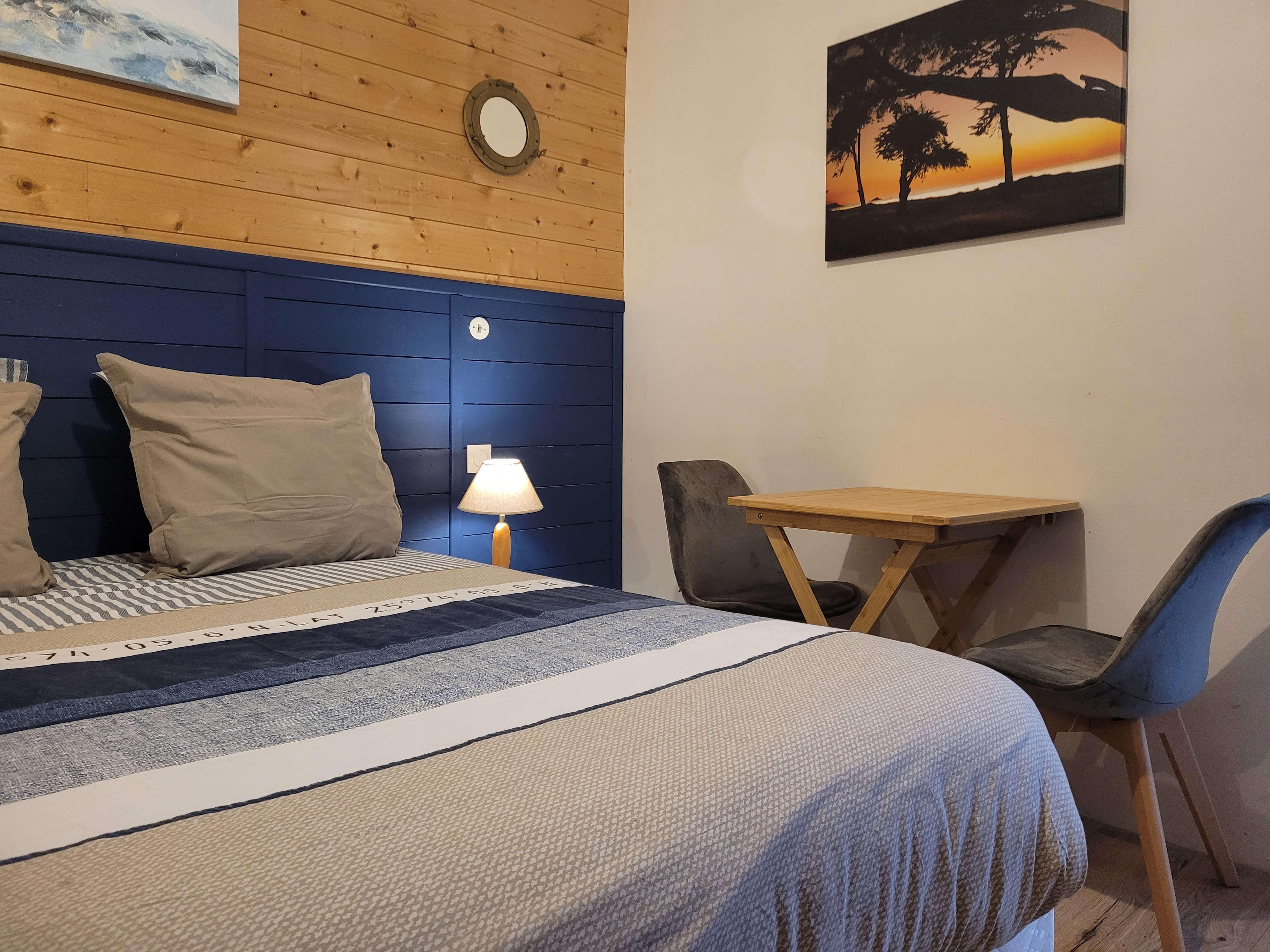 Gouezel, chambre d'hôtes Pleneuf Val André, la Henriade, chambre lit 160