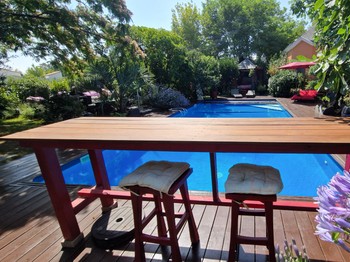 Terrasse et piscine