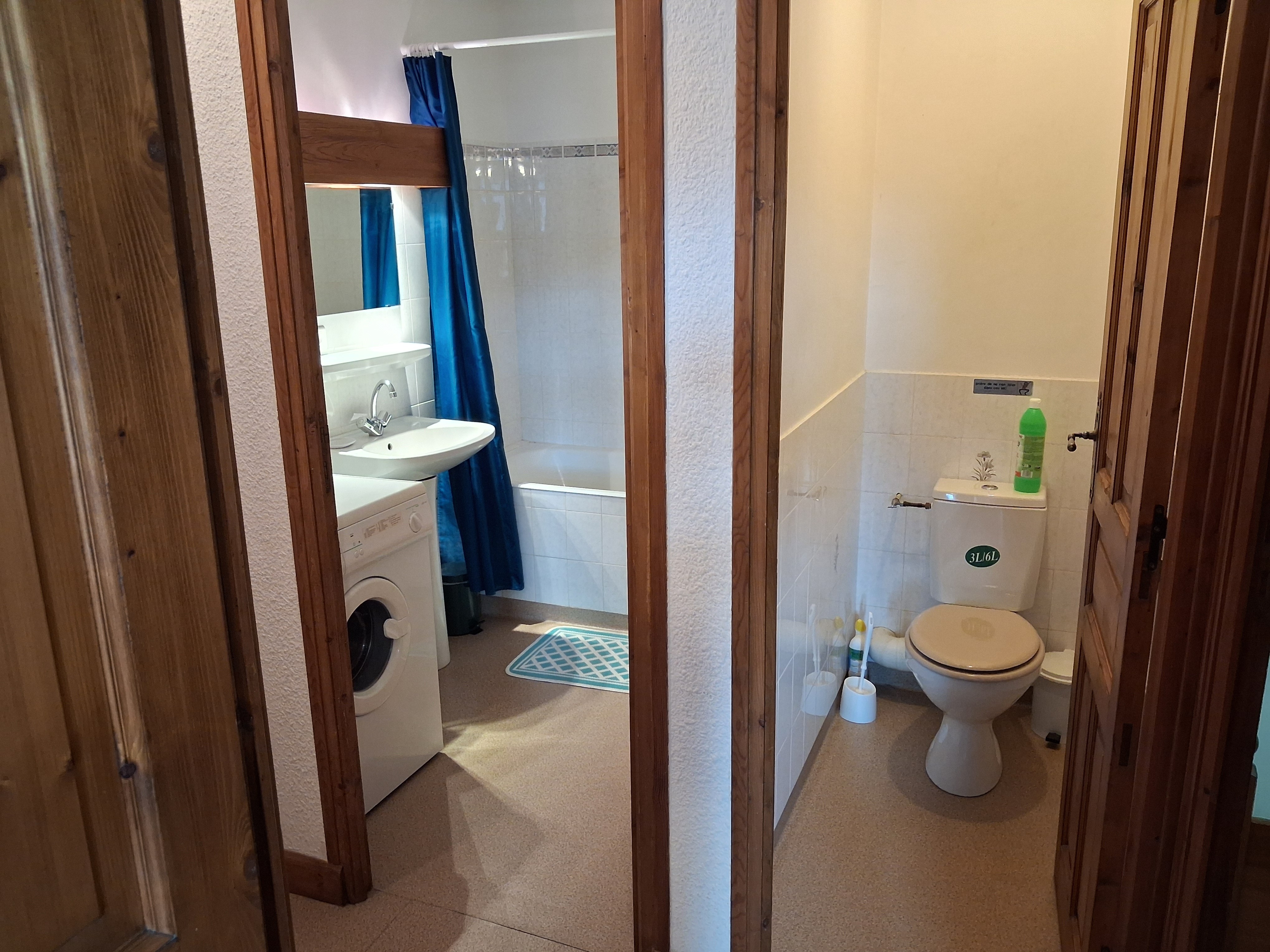 Family gîte with terrace and private parking, close to outdoor activities and the must-see sites in Lozère.