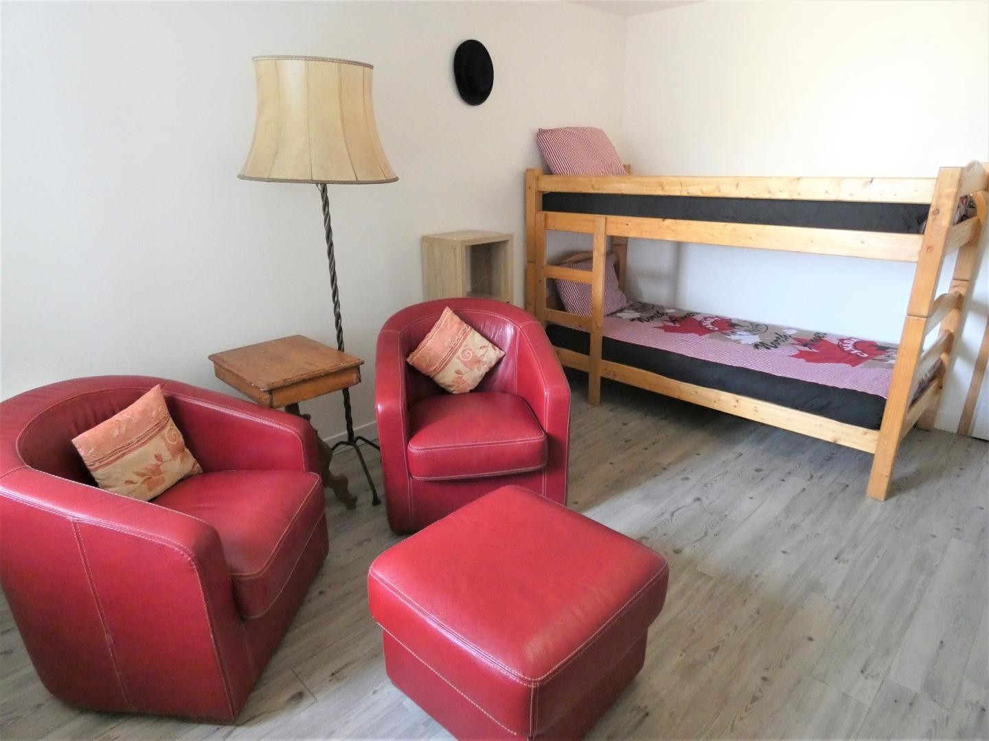 La Chouette Holiday Cottage (sleeps 2) – Ossages, Landes – On the edge of the Basque Country and Béarn