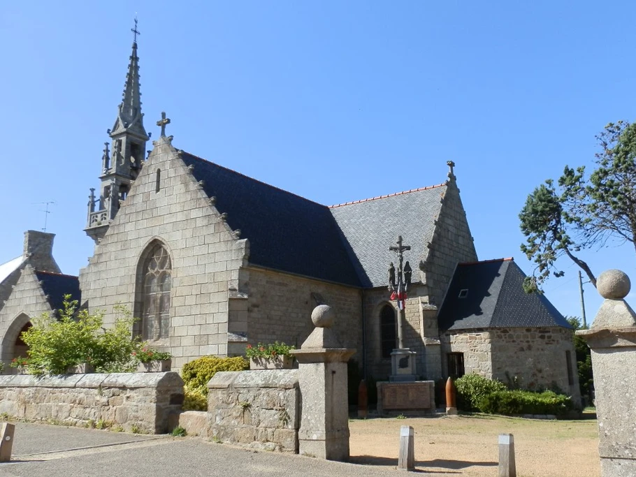 Bourg de trélévern