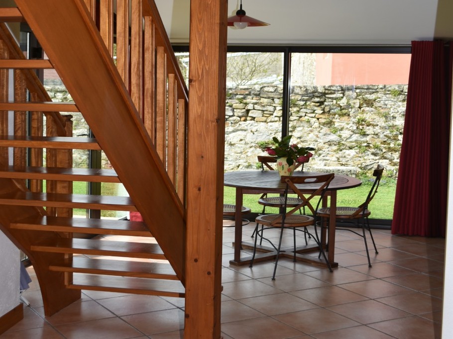 salon vue de la cuisine