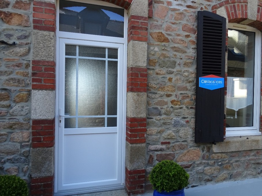Façade côté rue