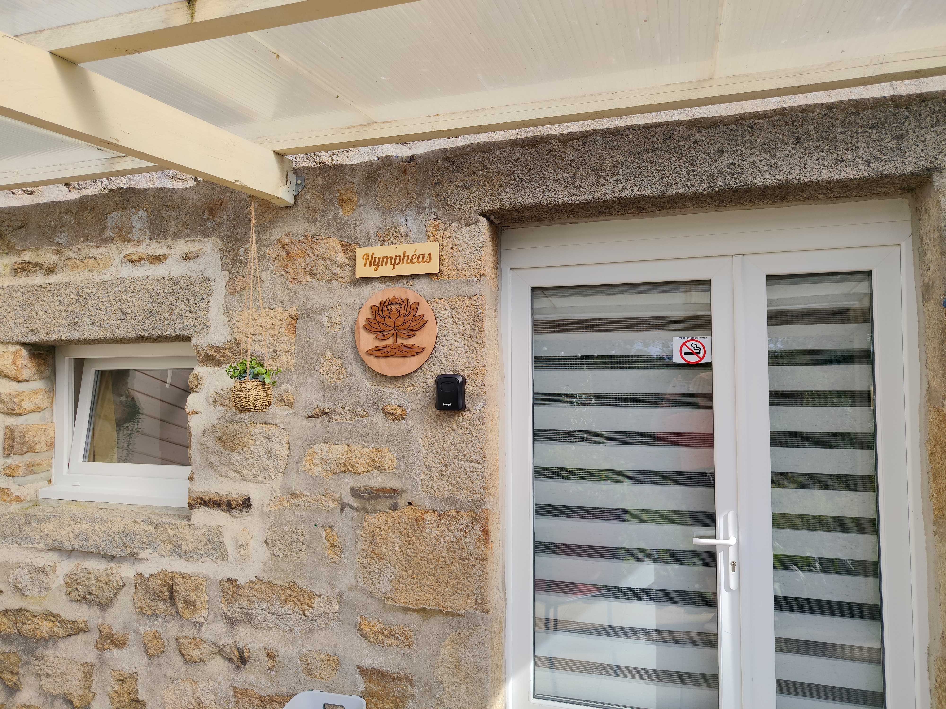 Entrance to the gîte