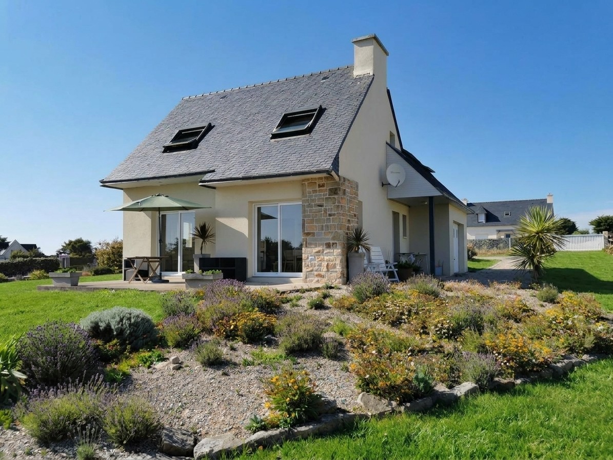 Maison avec grand jardin clos