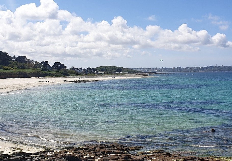 Clévacances - MAISON POUR 4 PERSONNES IDÉALEMENT SITUÉE PRES DE LA MER entre PERROS- GUIREC ET PAIMPOL - COTES D'ARMOR - BRETAGNE - paysage secteur
