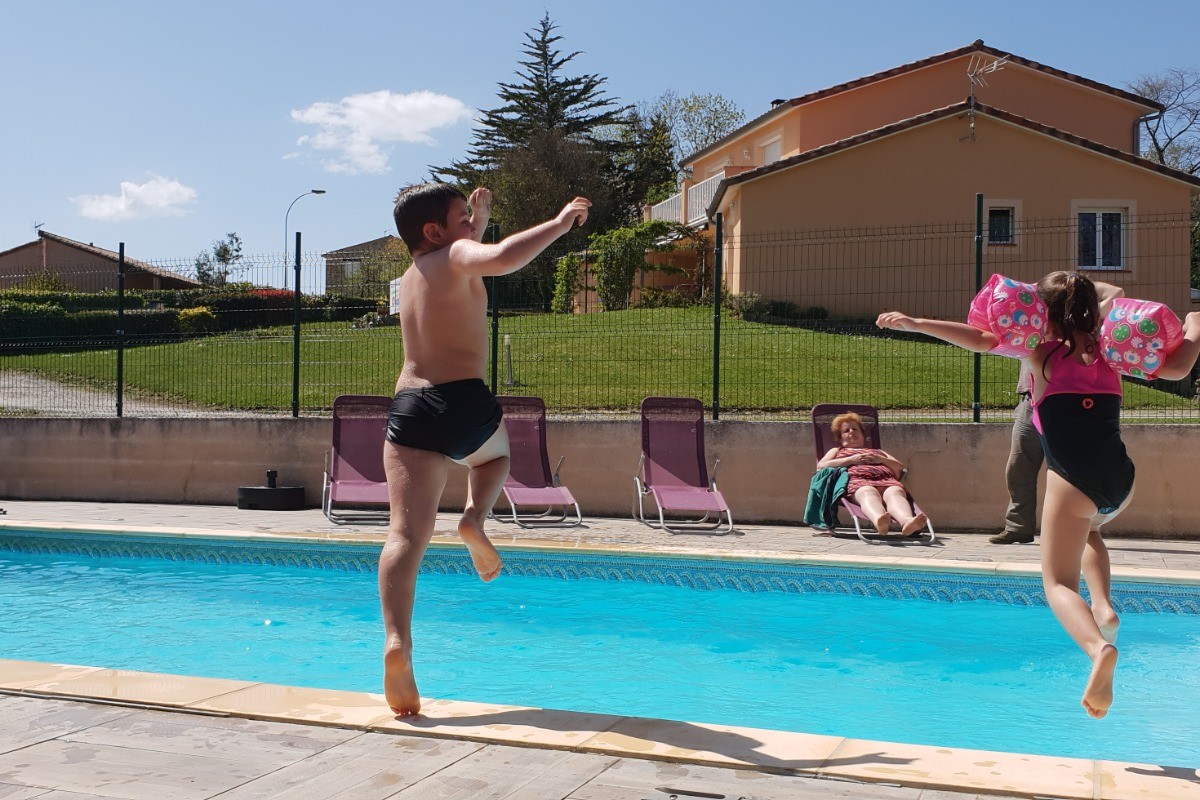 Piscine sécurisée Gîte Aux 4 Saisons Mirepoix