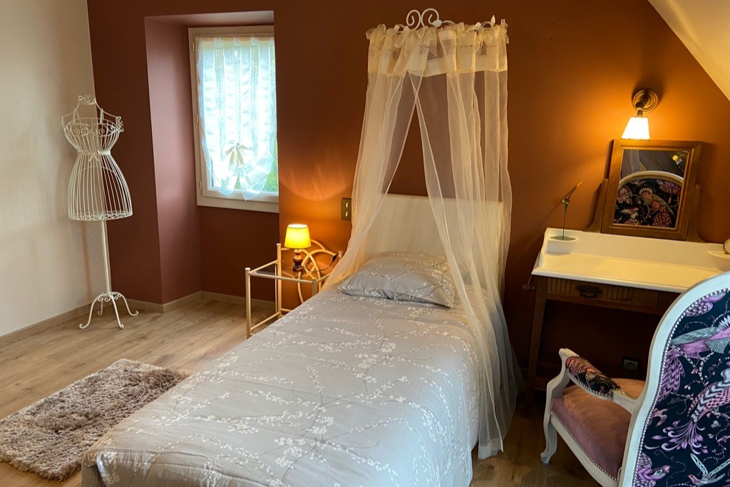 Chambre "rose" - 1er étage