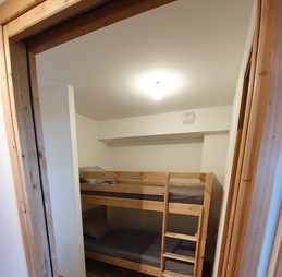 Chambre cabine, 2 lits superposés de 80*200
