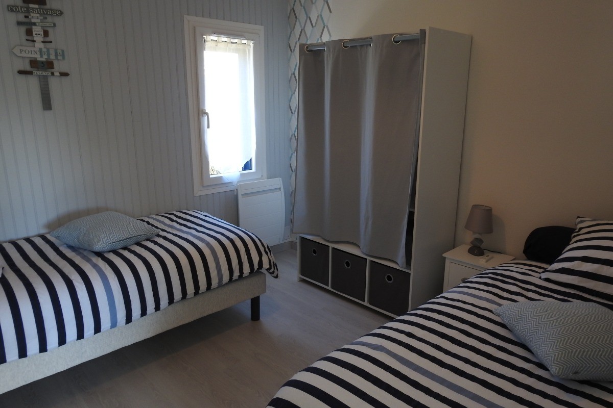 Chambre avec 2  lits 90x190