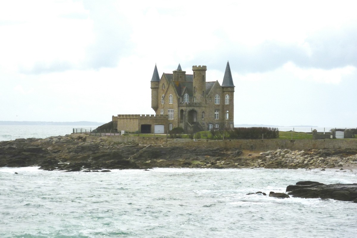 Château Turpault tout proche
