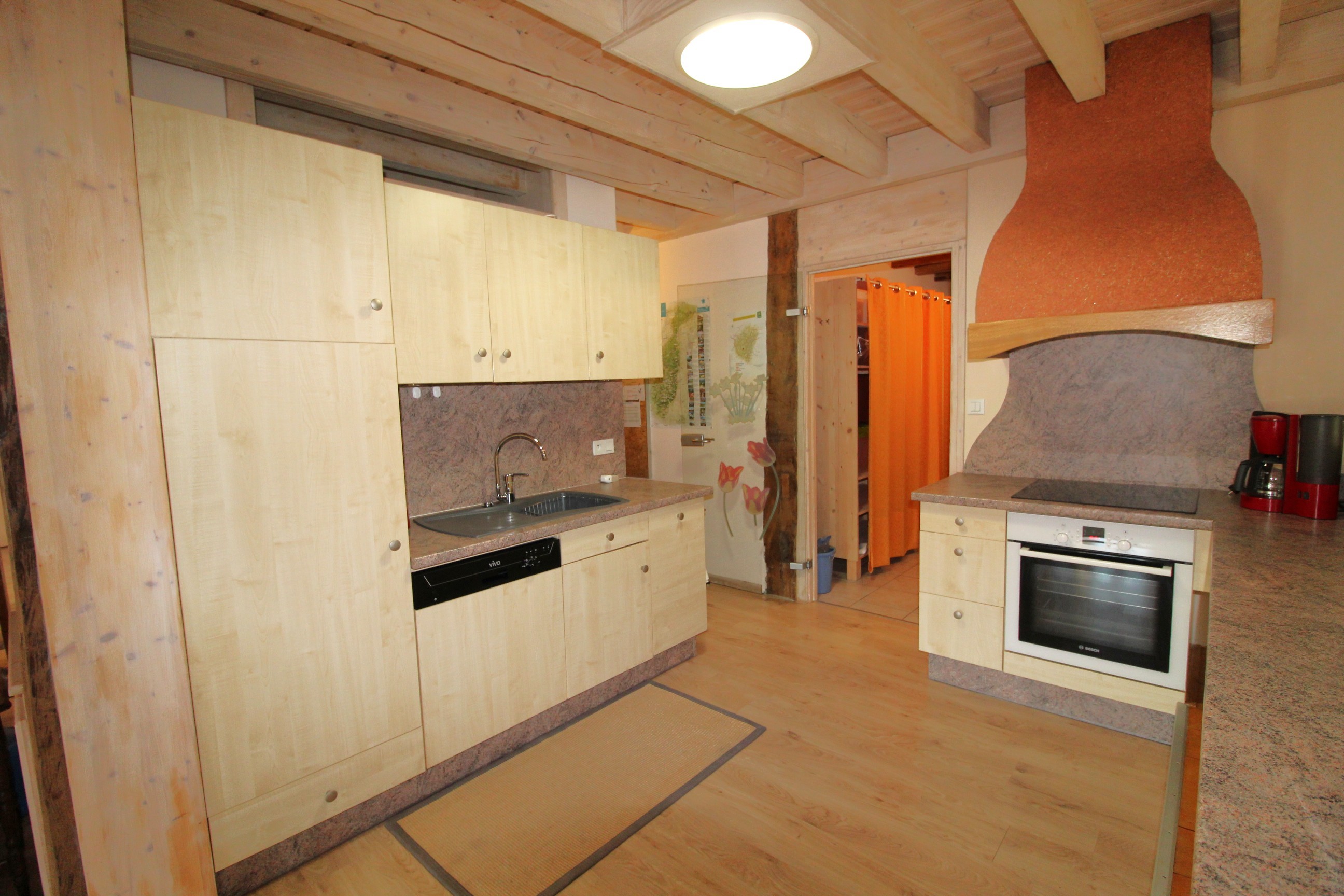 Cuisine  - Gîte "Le Grenier du Roc" ancienne ferme au cœur des Vosges à Basse-sur-le-Rupt
