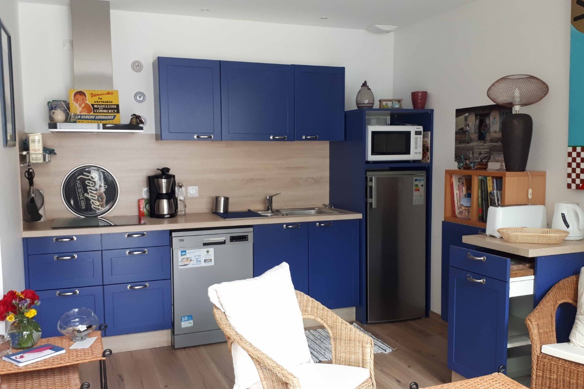 Cuisine ouverte toute équipée