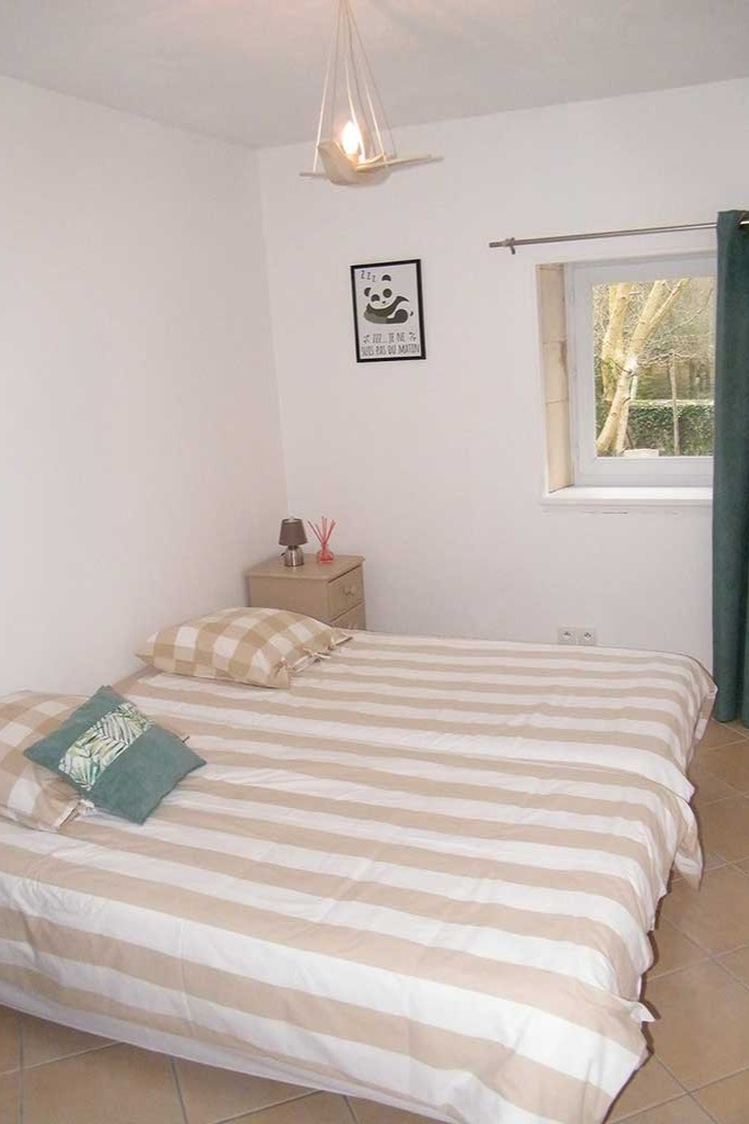 Chambre 2 avec deux lits en 90