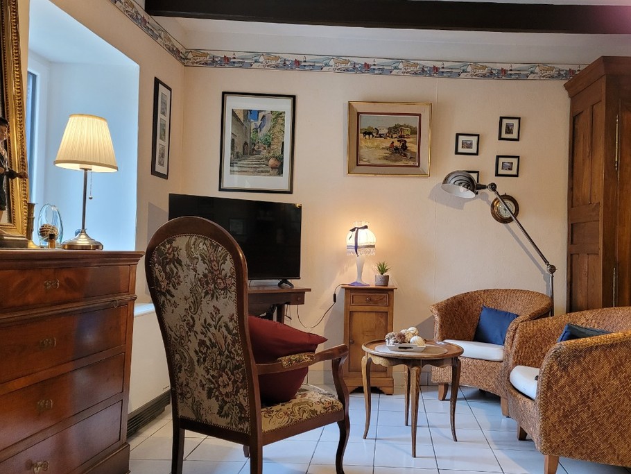 Clévacances, Petite maison de vacances de caractère, Paimpol, pièce de vie RDC