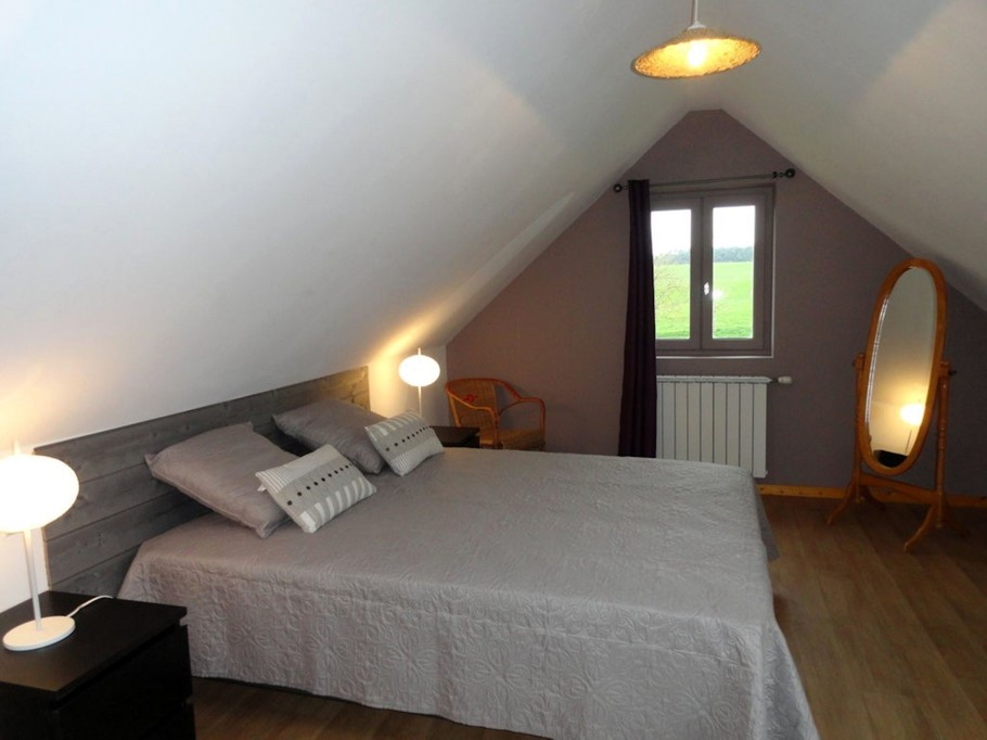 Chambre à l'étage climatisée