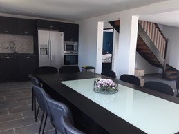 location photo de la pièce à vivre