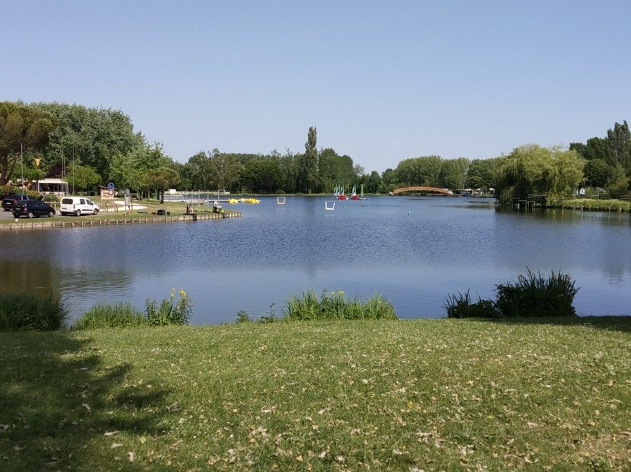 Plan d'eau de Bernouet