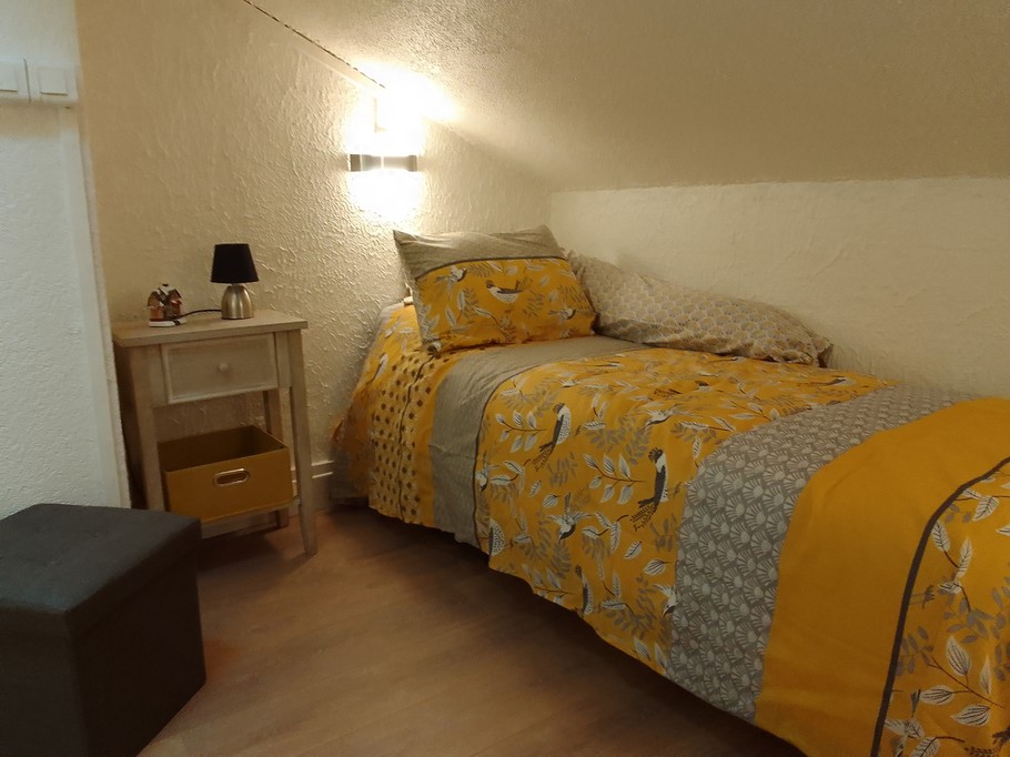 chambre duplex - 1 lit (gigogne dessous)e