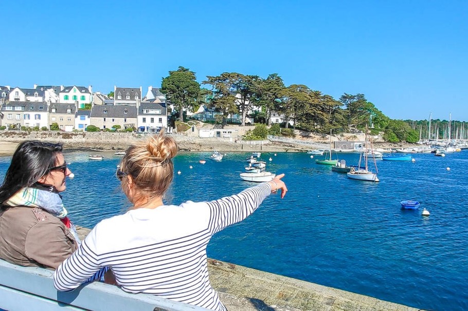 Vue sur le petit Port de Sainte Marine