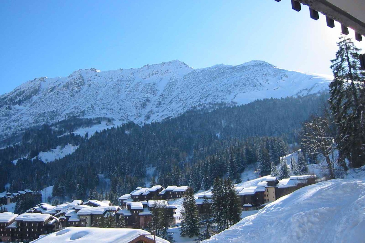 Vue du balcon vers les hameaux de l' l'Est