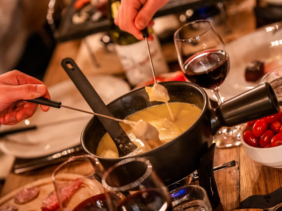 une fondue..perte du pan = 1 gage