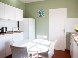Bright, newly renovated kitchen