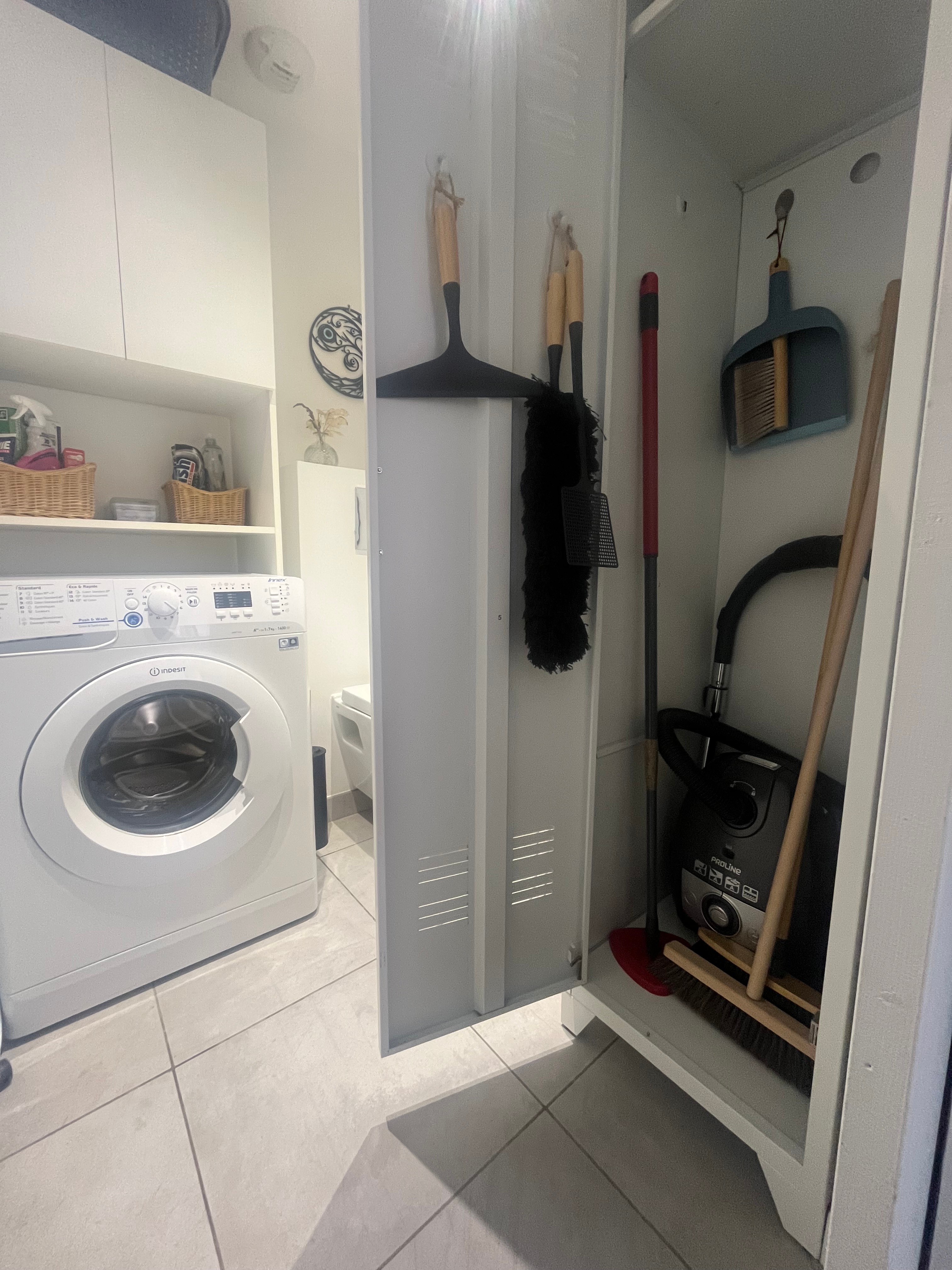 Bathroom / Laundry room