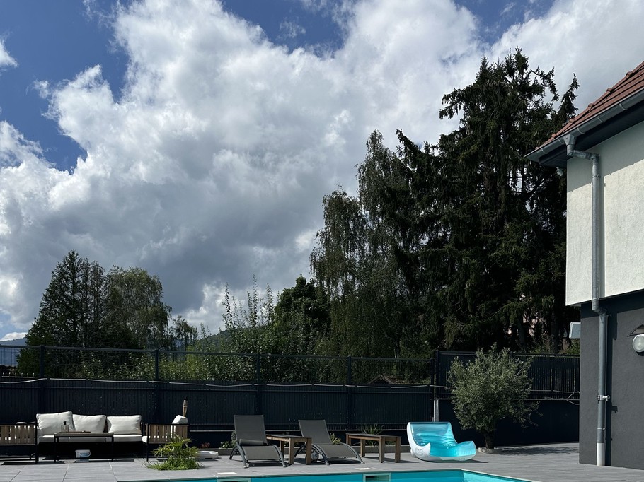 Extérieur : Piscine